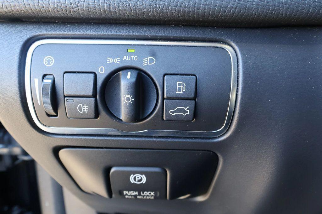 used 2014 Volvo XC60 car, priced at $6,100