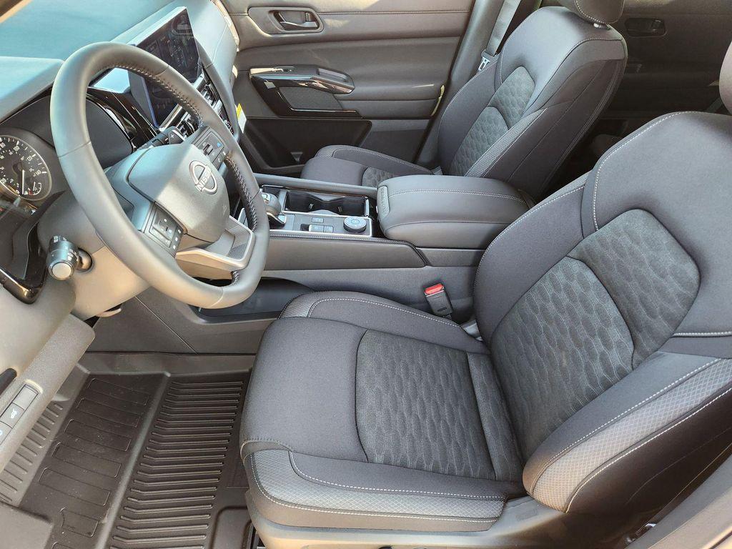 new 2026 Nissan Pathfinder car, priced at $38,555