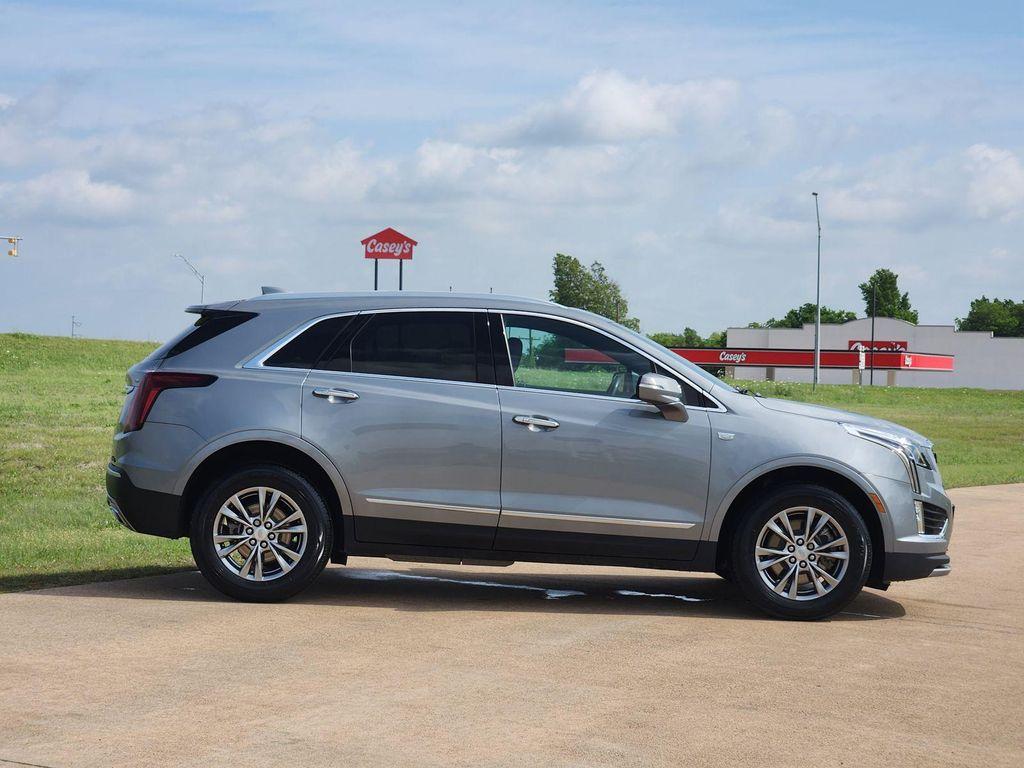 used 2023 Cadillac XT5 car, priced at $35,752