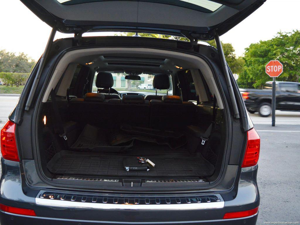 used 2015 Mercedes-Benz GL-Class car, priced at $12,885