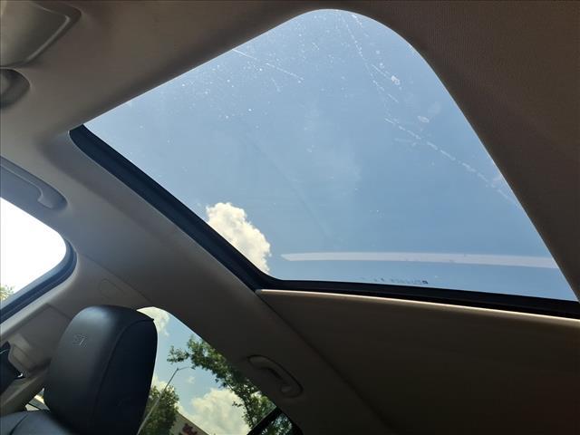 used 2023 Buick Envision car, priced at $22,991