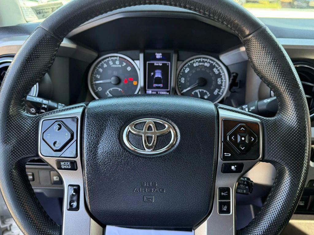 2018 Super White Toyota Tacoma