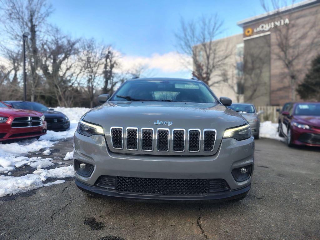 used 2019 Jeep Cherokee car, priced at $12,999