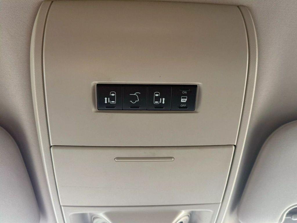 used 2015 Chrysler Town & Country car, priced at $5,999