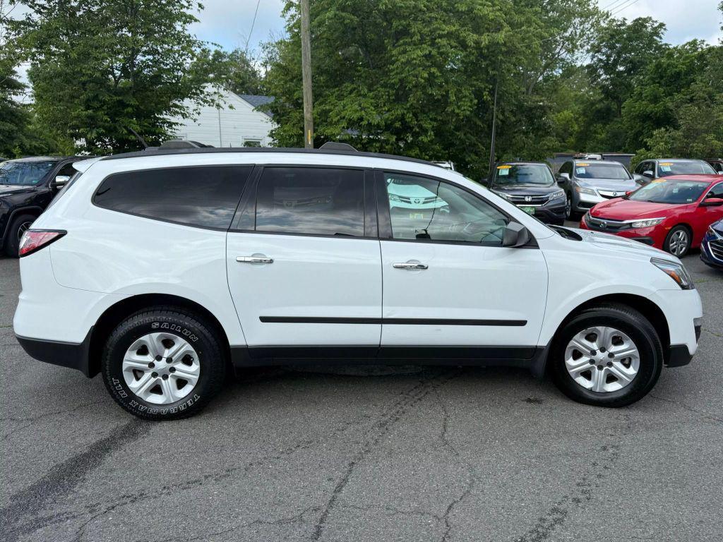 used 2017 Chevrolet Traverse car, priced at $8,999