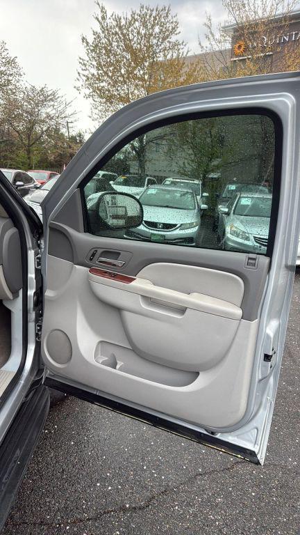 used 2012 Chevrolet Tahoe car, priced at $9,999
