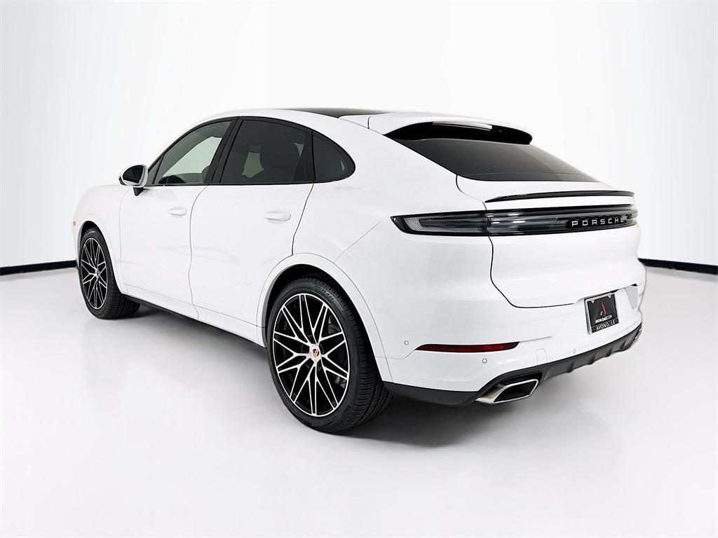 new 2025 Porsche Cayenne car, priced at $125,995