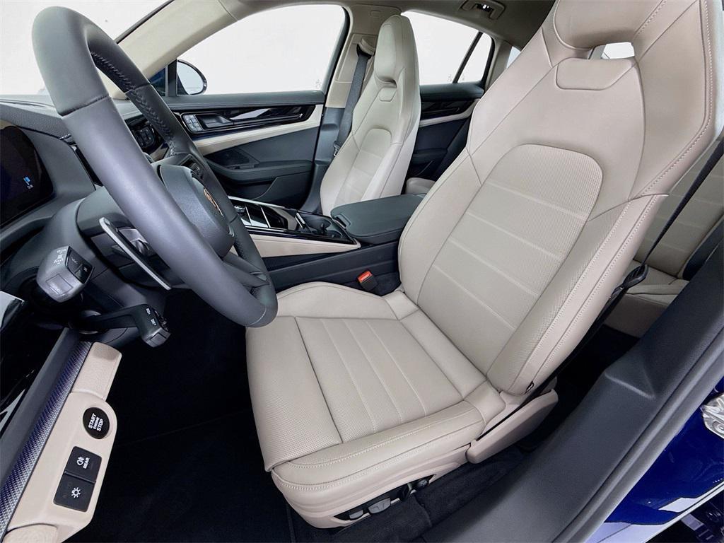 new 2026 Porsche Panamera car, priced at $133,230