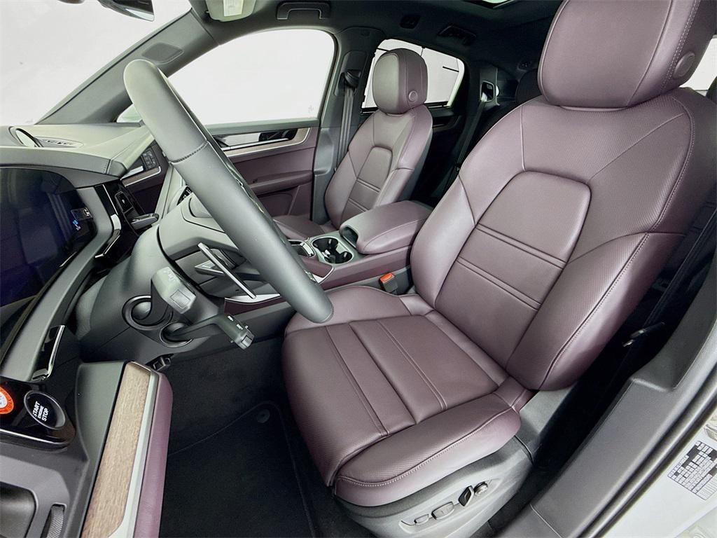 new 2025 Porsche Cayenne car, priced at $130,945