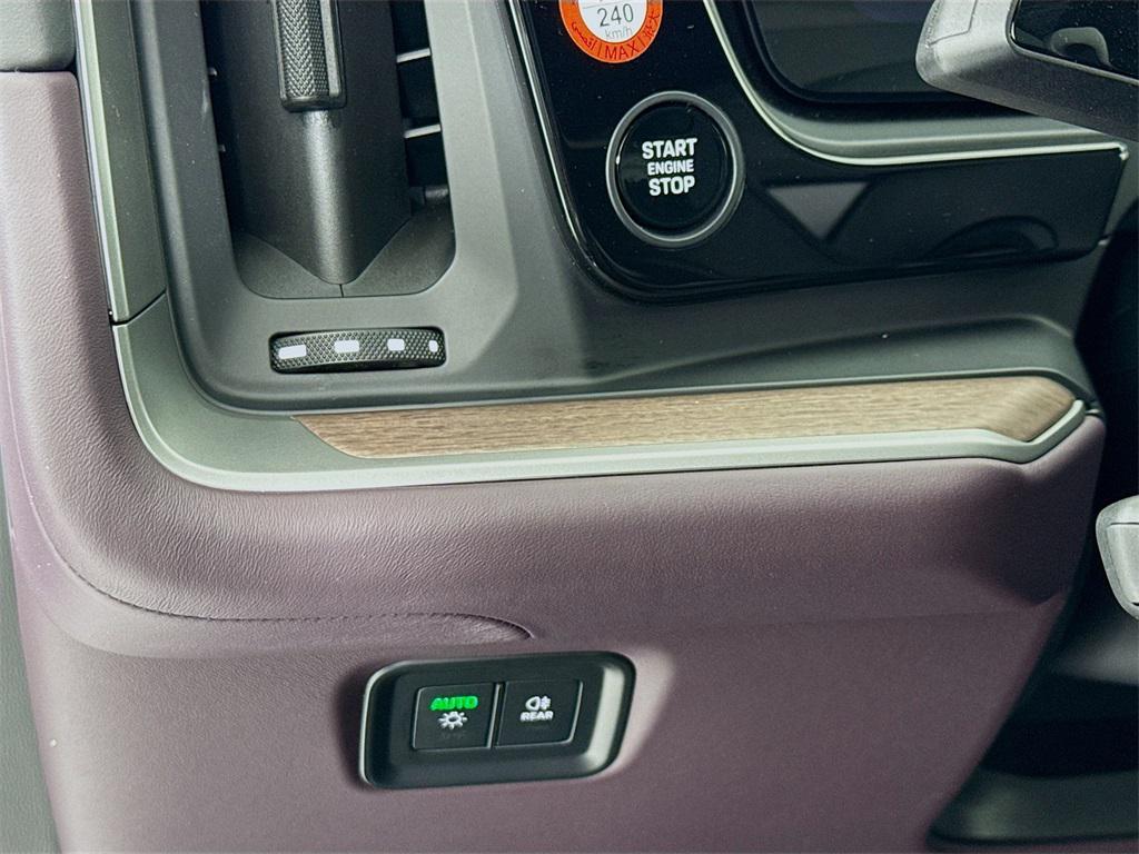 new 2025 Porsche Cayenne car, priced at $130,945