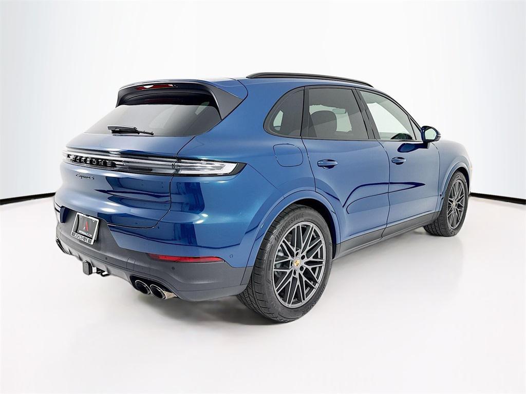 new 2025 Porsche Cayenne car, priced at $133,555