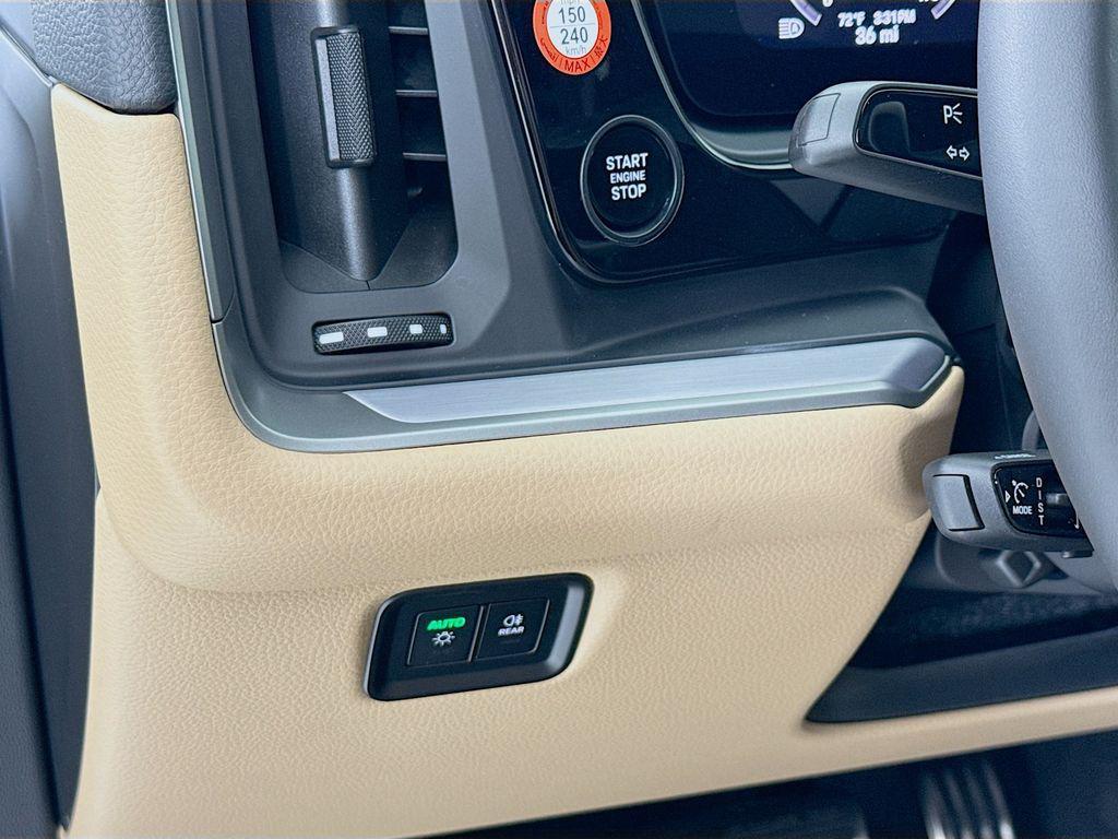 new 2026 Porsche Cayenne car, priced at $109,300