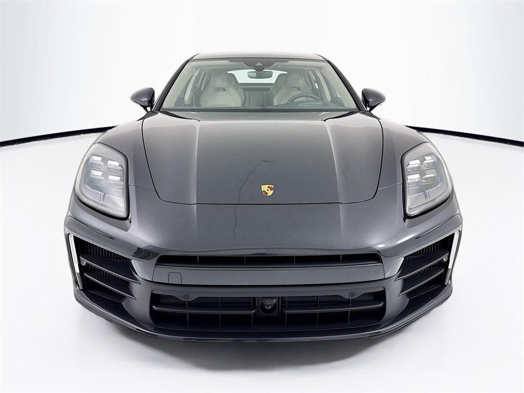 new 2026 Porsche Panamera car, priced at $138,900