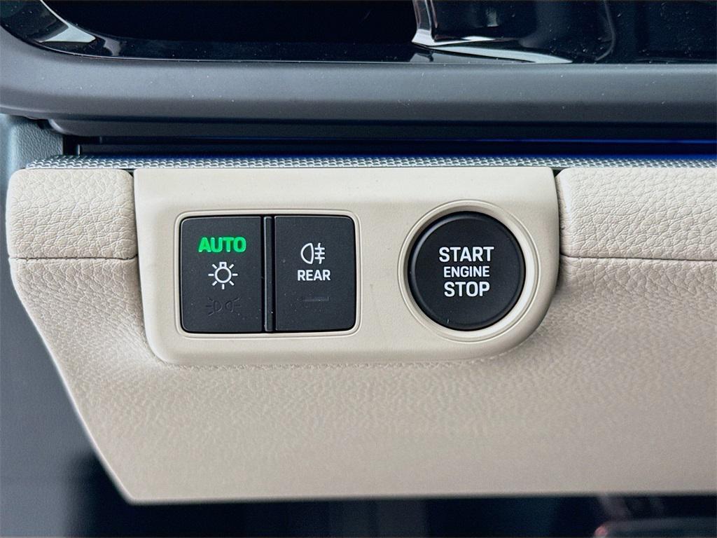 new 2026 Porsche Panamera car, priced at $138,900