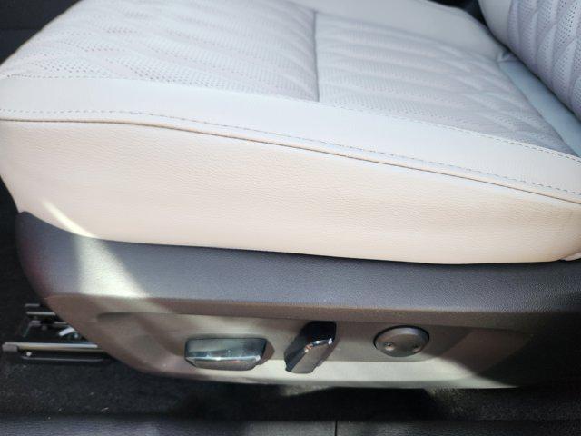 new 2026 Mitsubishi Outlander car, priced at $39,155