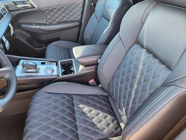 new 2025 Mitsubishi Outlander PHEV car, priced at $40,130