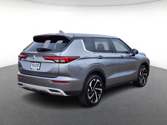 used 2024 Mitsubishi Outlander car, priced at $23,327