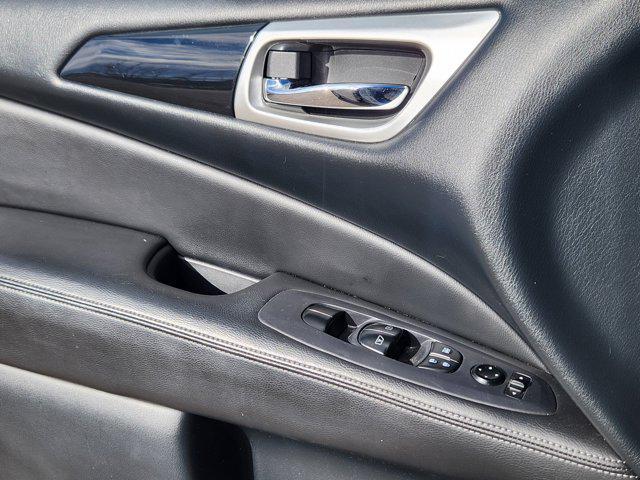 used 2019 Nissan Pathfinder car, priced at $12,919