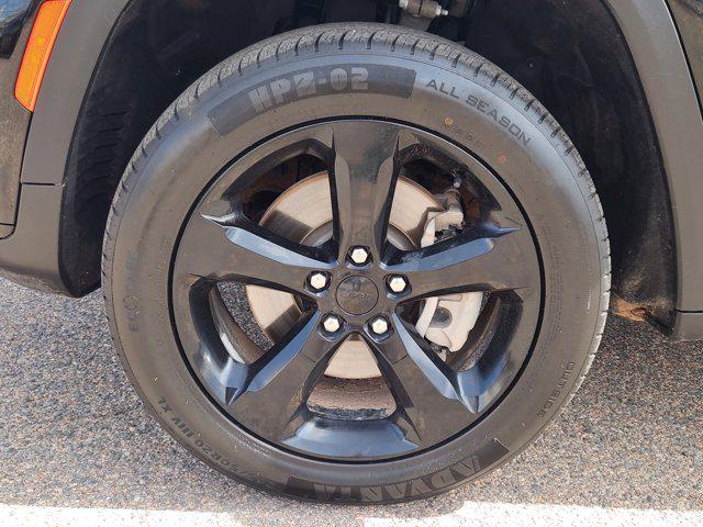 used 2023 Jeep Grand Cherokee L car, priced at $26,390