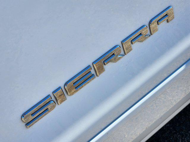 used 2017 GMC Sierra 1500 car, priced at $18,103