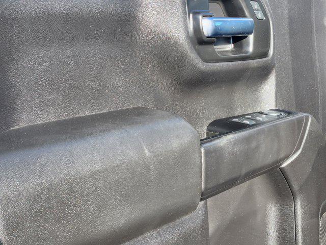 used 2022 Chevrolet Silverado 1500 car, priced at $31,978