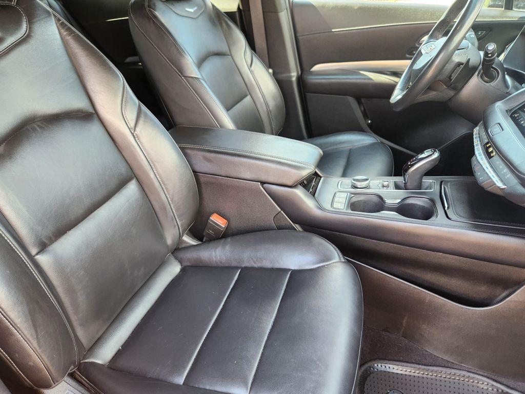 used 2023 Cadillac XT4 car, priced at $24,789