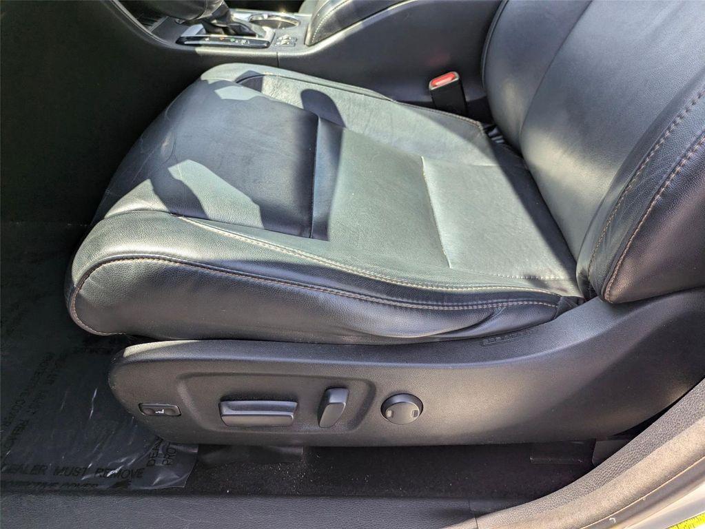 used 2016 Toyota Highlander car, priced at $14,997