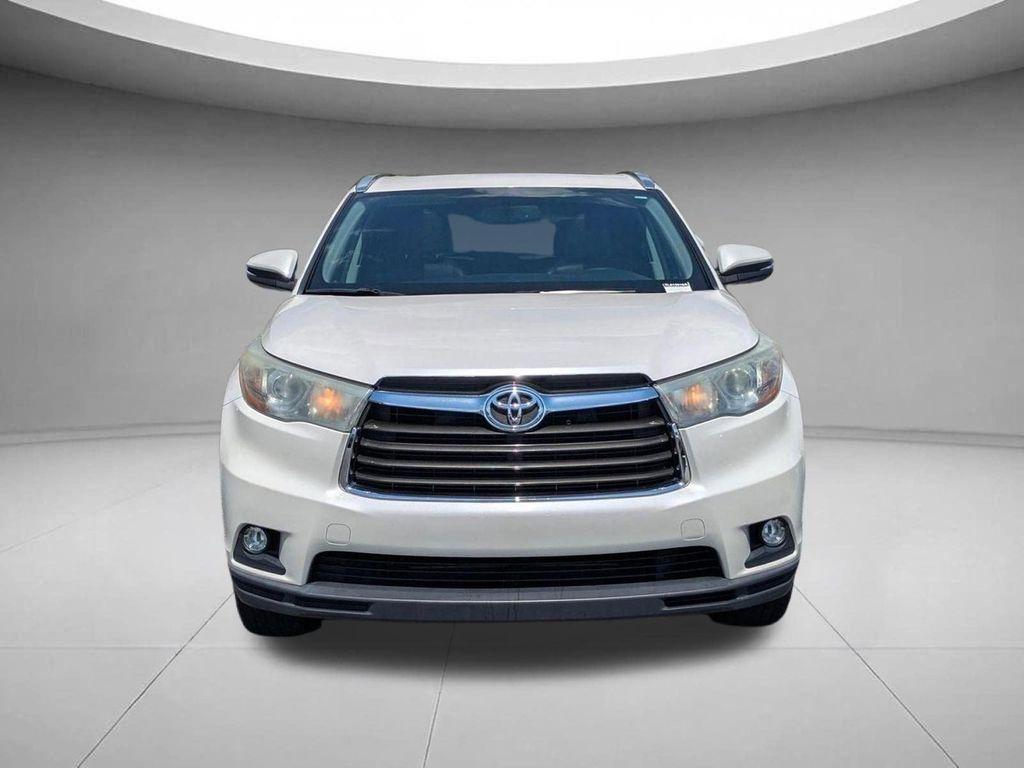 used 2016 Toyota Highlander car, priced at $14,997