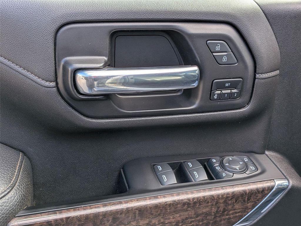 used 2022 GMC Sierra 2500 car, priced at $59,498