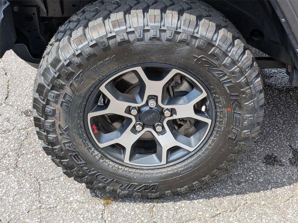 used 2019 Jeep Wrangler Unlimited car, priced at $27,498