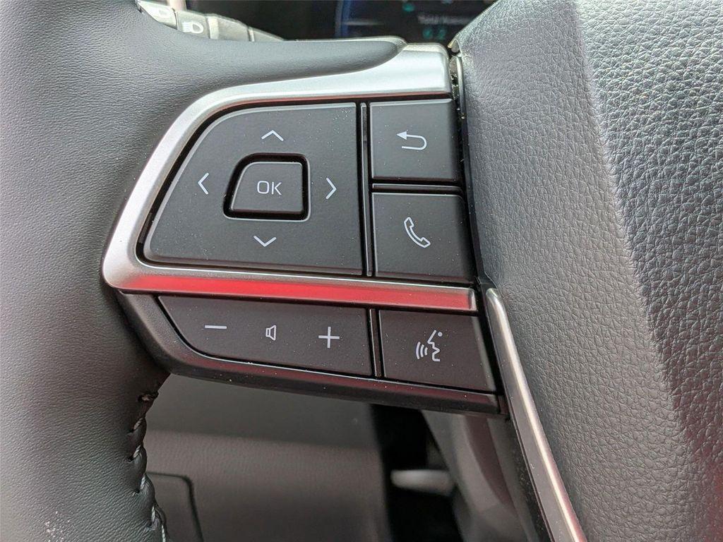 new 2026 Toyota Highlander Hybrid car, priced at $56,273