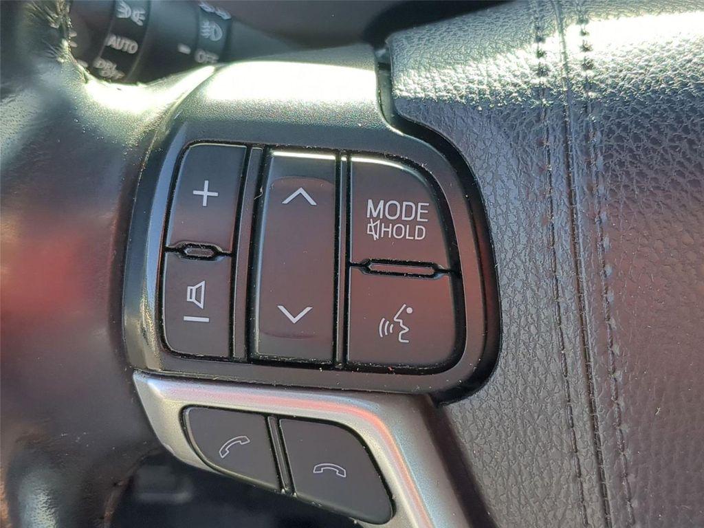 used 2019 Toyota Highlander car, priced at $22,497