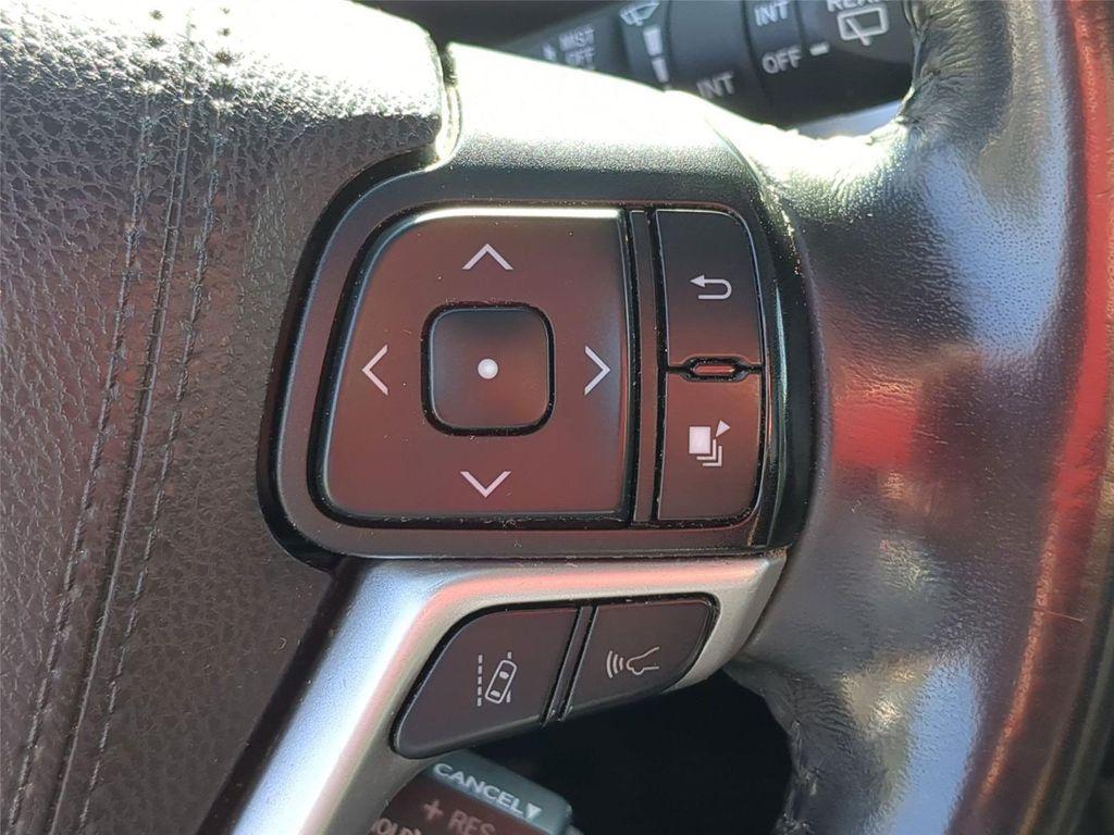 used 2019 Toyota Highlander car, priced at $22,497