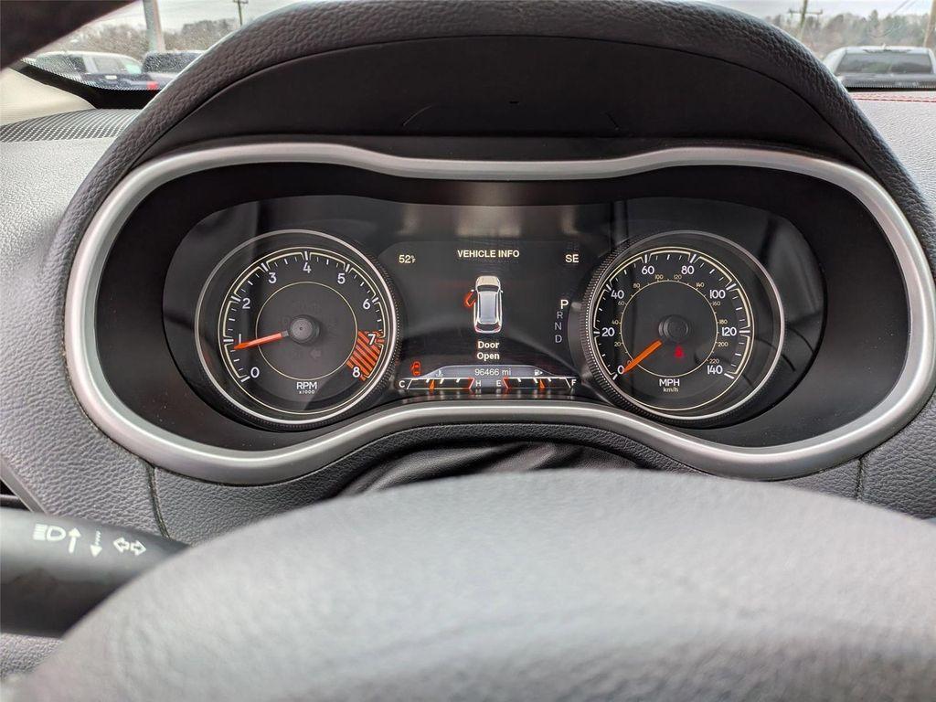 used 2015 Jeep Cherokee car, priced at $11,498