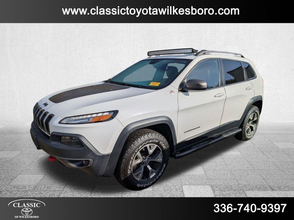 used 2015 Jeep Cherokee car, priced at $11,498