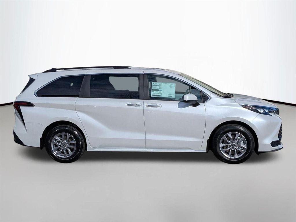 new 2026 Toyota Sienna car, priced at $47,335