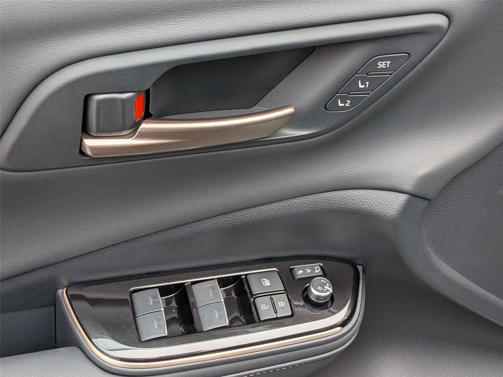 new 2025 Toyota Crown Signia car, priced at $50,446