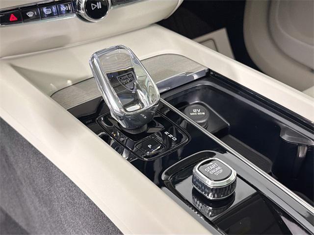 used 2023 Volvo XC60 car, priced at $36,539