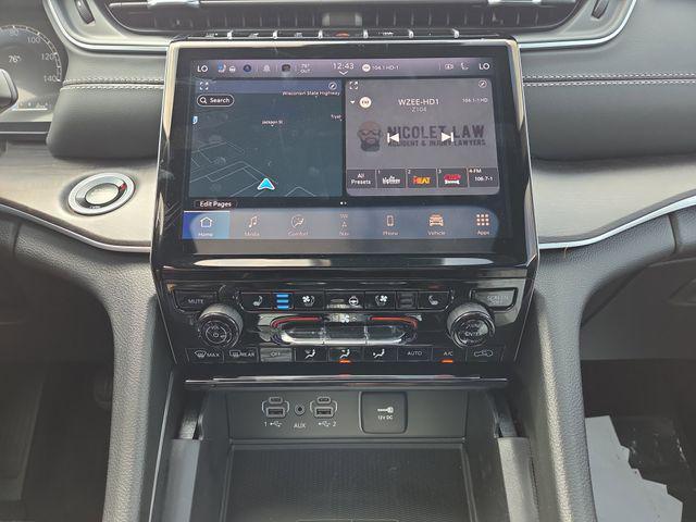 new 2025 Jeep Grand Cherokee L car, priced at $49,924