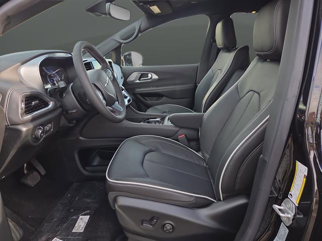 new 2026 Chrysler Pacifica car, priced at $48,264