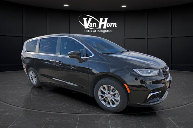 new 2026 Chrysler Pacifica car, priced at $48,264