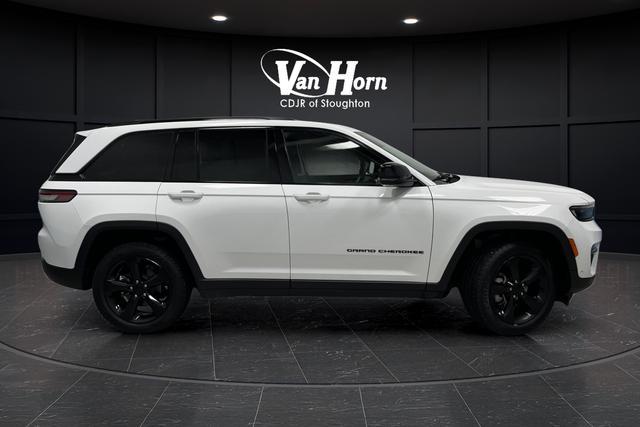 used 2023 Jeep Grand Cherokee car, priced at $28,020