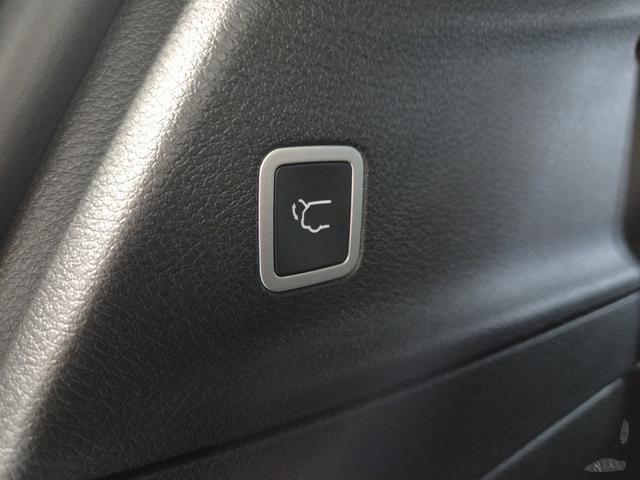 new 2026 Chrysler Pacifica car, priced at $45,492