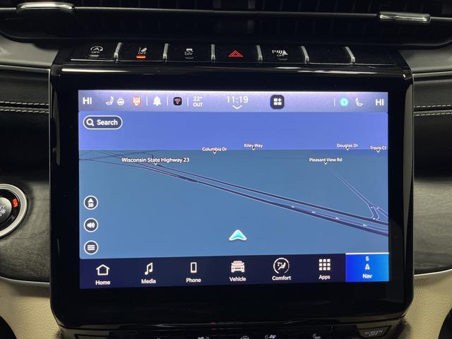 used 2025 Jeep Grand Cherokee car, priced at $38,000