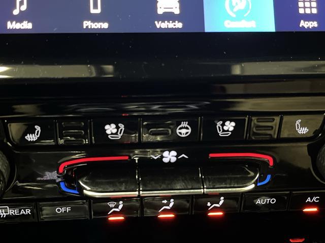 used 2025 Jeep Grand Cherokee car, priced at $38,000