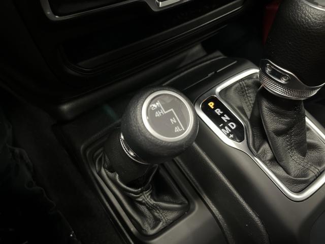 used 2022 Jeep Wrangler Unlimited car, priced at $27,230