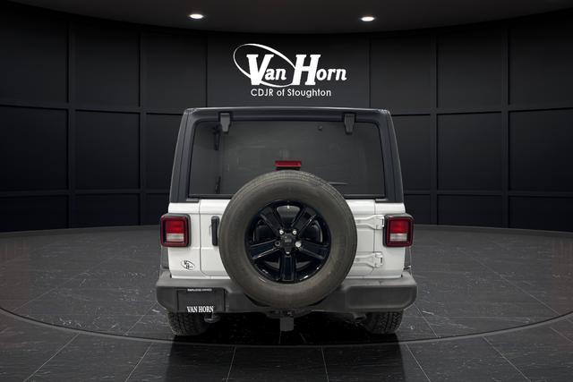 used 2021 Jeep Wrangler Unlimited car, priced at $27,700