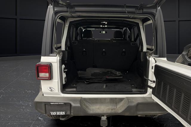 used 2021 Jeep Wrangler Unlimited car, priced at $27,700