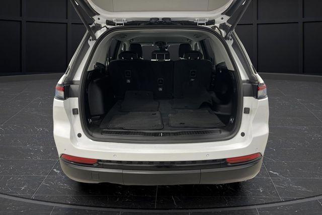 used 2023 Jeep Grand Cherokee car, priced at $27,440