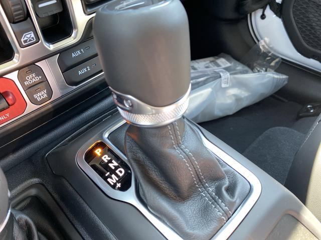 new 2025 Jeep Gladiator car, priced at $50,400